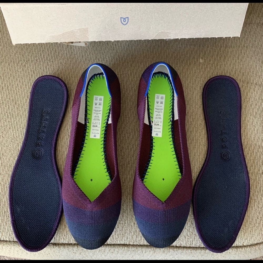 Rothy’s Berry Captoe Flats